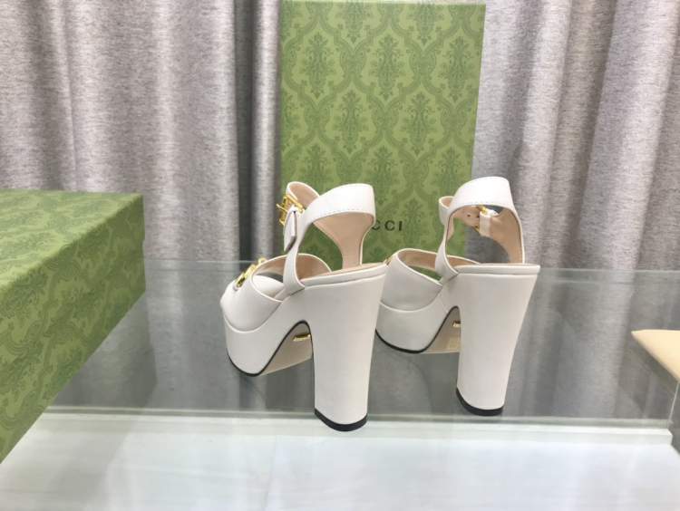 Picture of Gucci Shoes _SKUGuccisz35-4212cmh10027434
